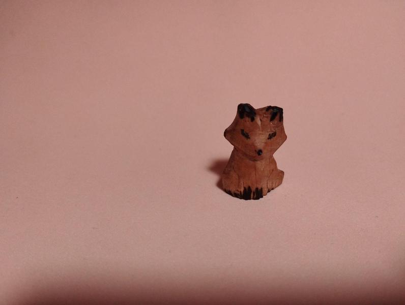 Un petit renard en bois