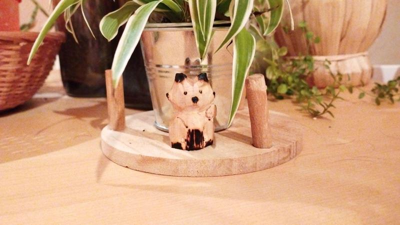 Photo d'un renard en bois