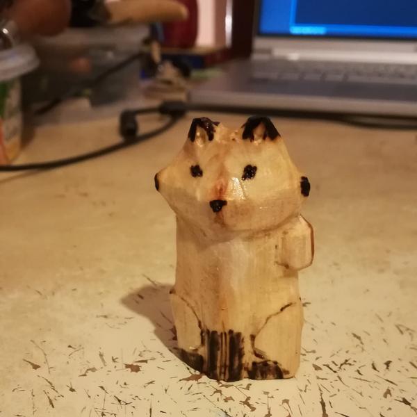 scupture de renard en bois