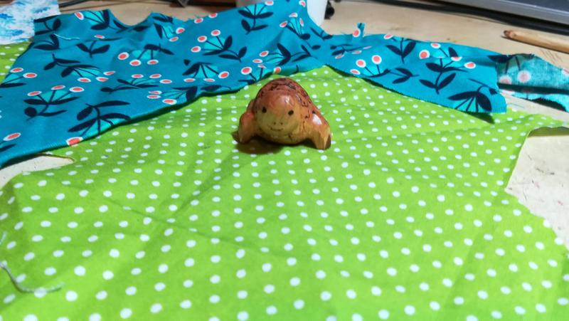 Sculpture de tortue, vue de face