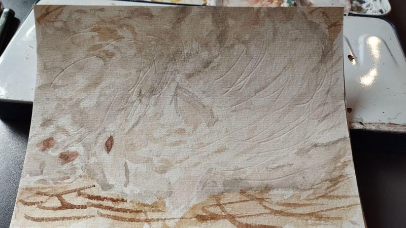 Aquarelle d'un maine coon blanc et beige qui dort dans un panier
